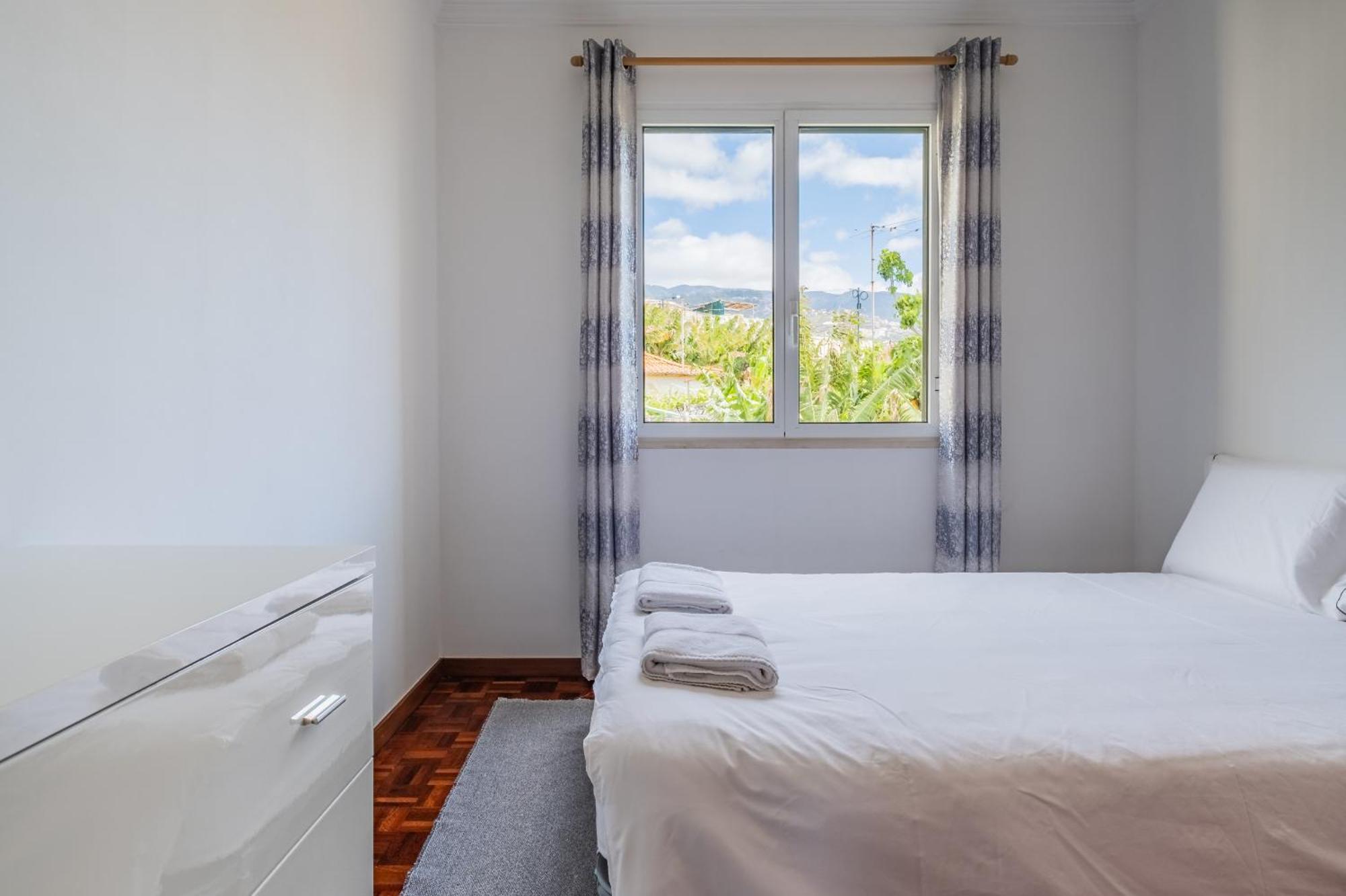 Sea View - By Wehost Apartment Camara de Lobos Bagian luar foto