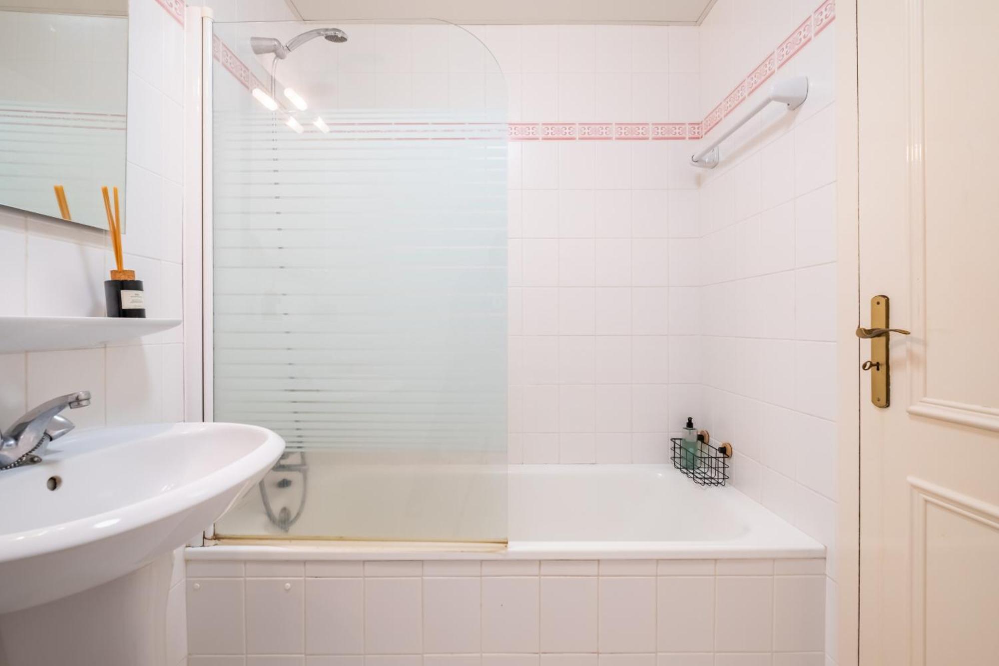 Sea View - By Wehost Apartment Camara de Lobos Bagian luar foto